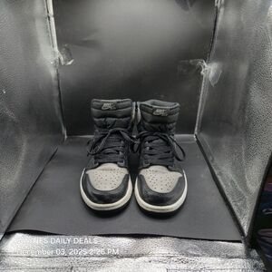Up for sale is a pair of Air Jordan 1 Retro High OG “Shadow” in Men’s Size 10,